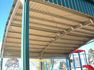 Bunkers Hill School Shade Shed 003